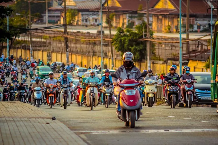 Navigating Vietnam's Bustling Traffic: Essential Tips for Safely