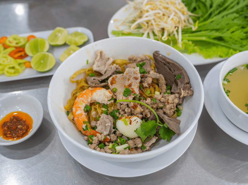 Hu Tieu - Noodle Soup in Southern Vietnam