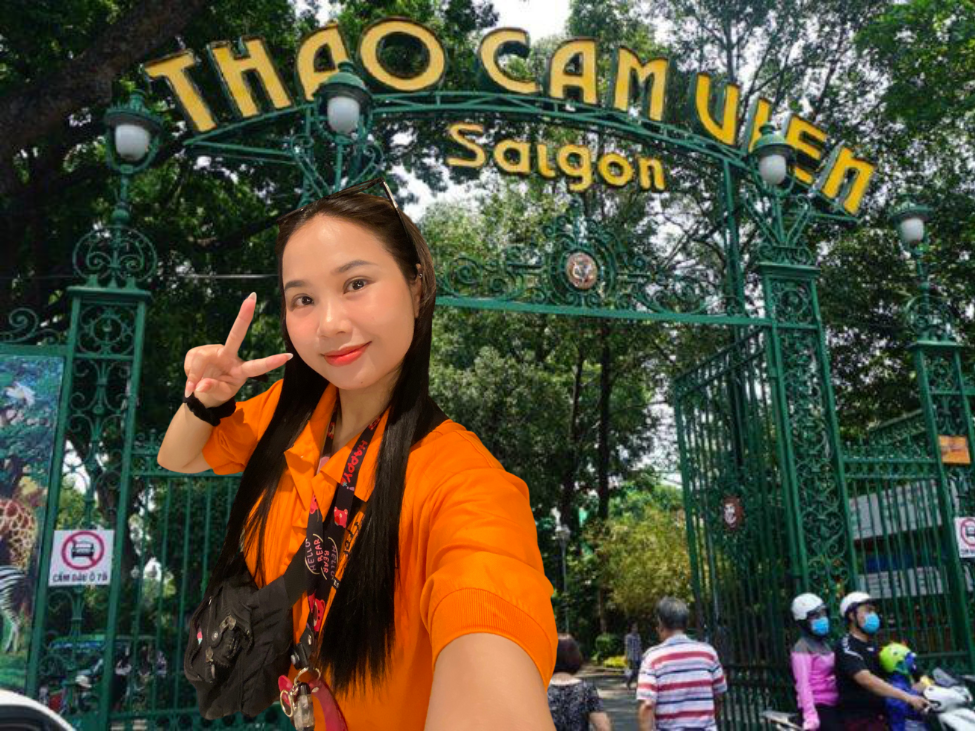 Navie enjoying a visit to Saigon Zoo and Botanical Garden in Ho Chi Minh City