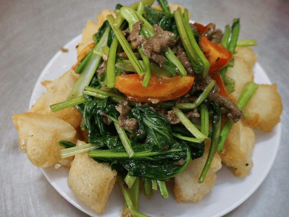 Pho Chien Phong - Fried Pho in Vietnam