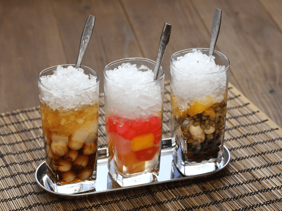 Refreshing Che, a Vietnamese sweet soup, served at Ben Thanh Market in Saigon.