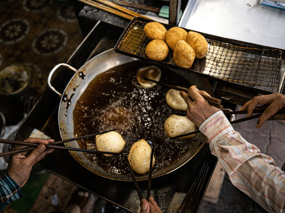 Banh Tieu, sesame-sprinkled Vietnamese hollow donut